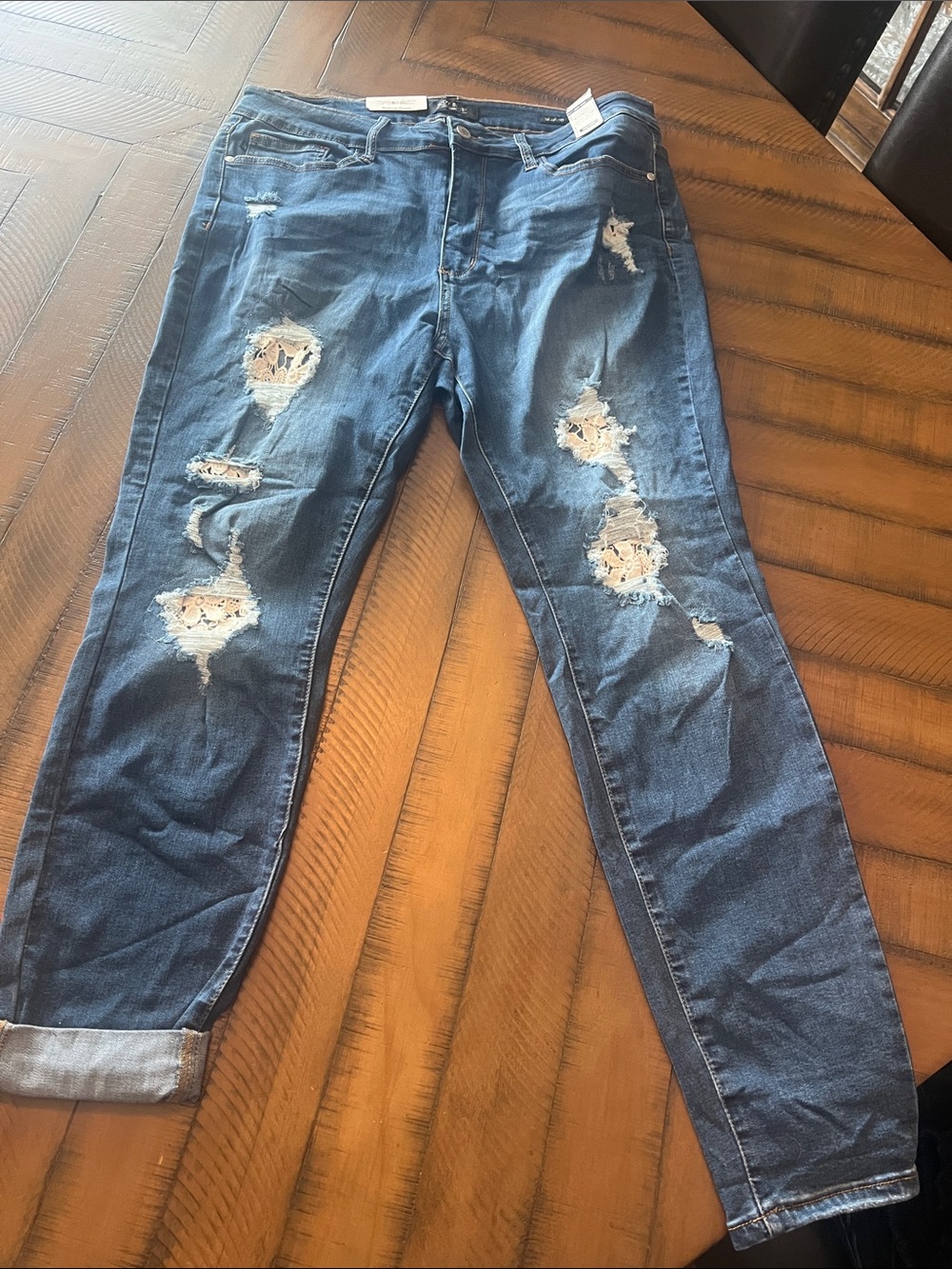 Judy Blue Distressed Dark Blue skinny Jeans with lace detail size 16w